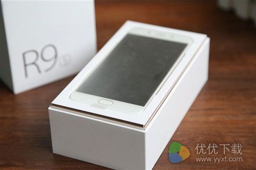 vivoX9和oppor9s哪个好3